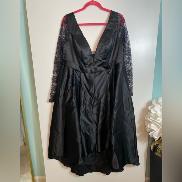 JJs House Dresses & Skirts - JJ’s HOUSE High Low Formal Dress size 20 NWT